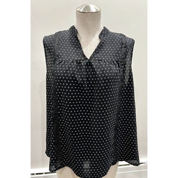 Torrid Sleeveless  Lace Stripe Blouse in Black Size 00 - Picture 1 of 3